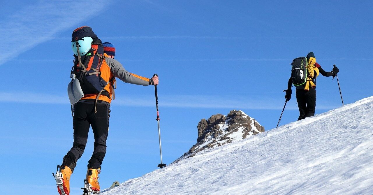 Seguro de viaje para deportes extremos: protege tu aventura.